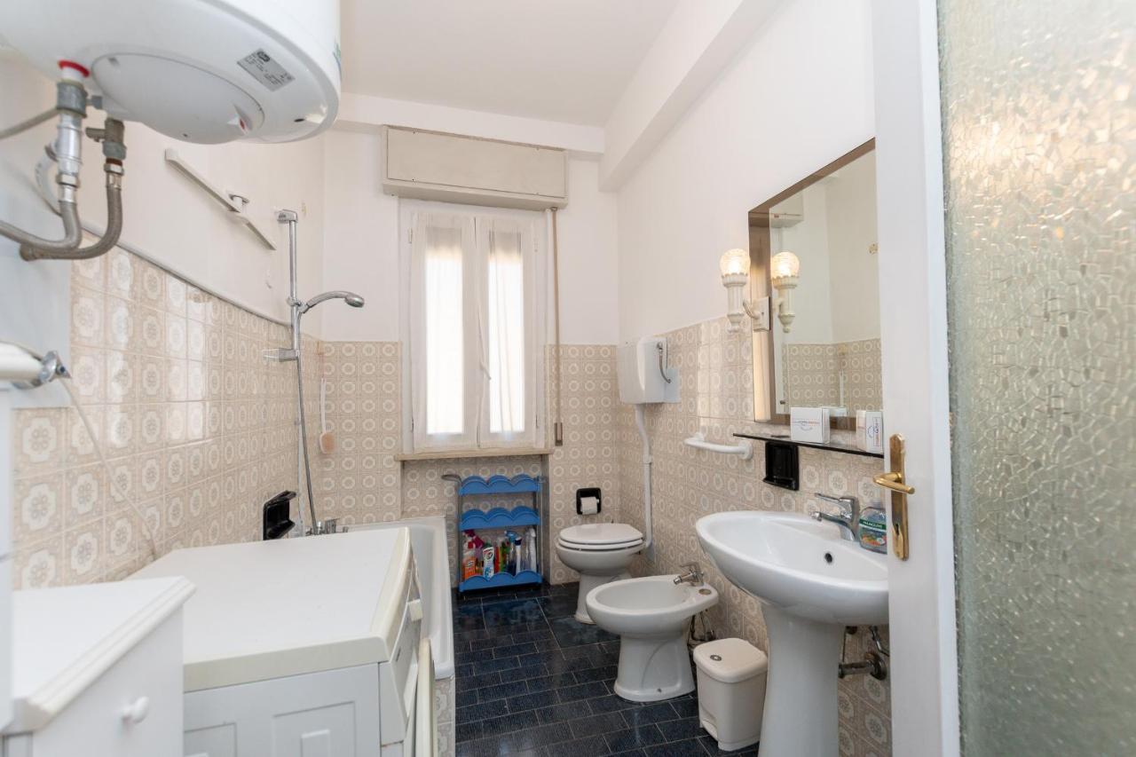 Casa Di Luce - Happy Rentals Desenzano del Garda Buitenkant foto